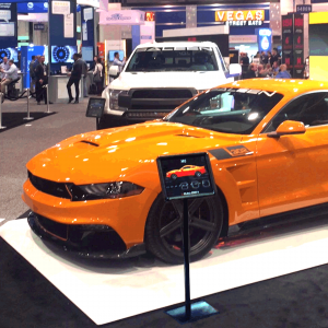 WHEEL STAND DISPLAY